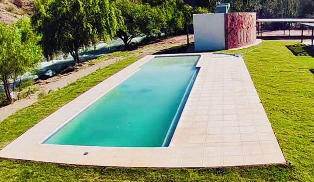Bella Ribera#4 Riverfront Cabins in Valle Grande with Big Pool & Private Jacuzzi