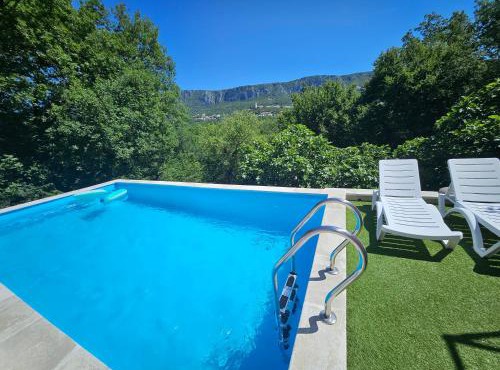 Bella Vista