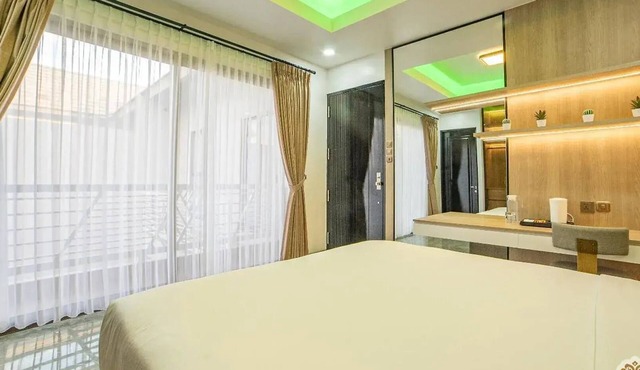 Bellagio Villas 7B