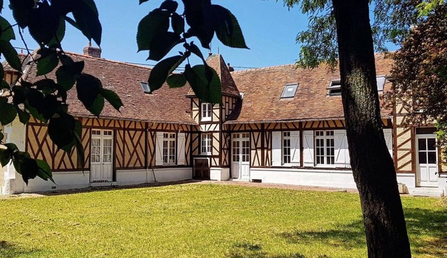 Belle Demeure Picarde Avec son Parc de 5000m2