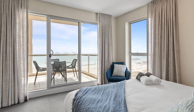 Belle Escapes - Ocean Views at the Bay