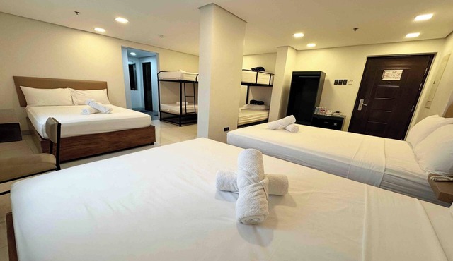 Belltower CSheLi Suites Bantay - Vigan