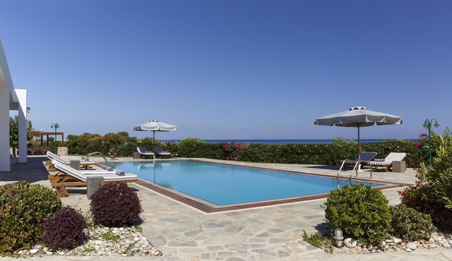 Belvedere Beachfront Villa in Rhodes - Afandou Bay