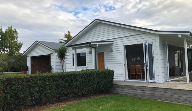 Ben Morven Vineyard Cottage