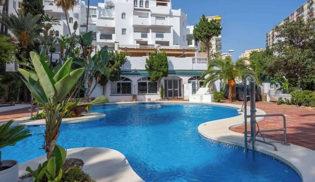 Benalmádena with sauna by Costarentals - Ref 72