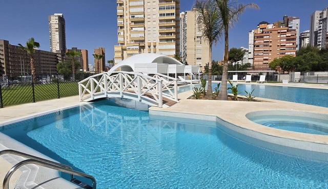 BENIDORM BEACH (2 BEDROOMS)