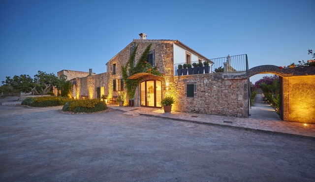 Bennoc Petit Hotel