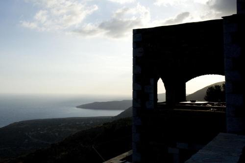 Benos Tower