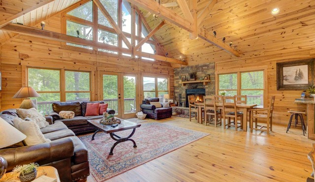 Bent Tree Cabin・Hot Tub・Game Room・Views + Scenic Binoculars