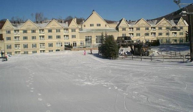 Bentley Brook Alpine Haven: Premier Ski-In/Ski-Out