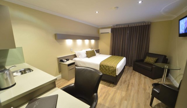 Bentley Motel