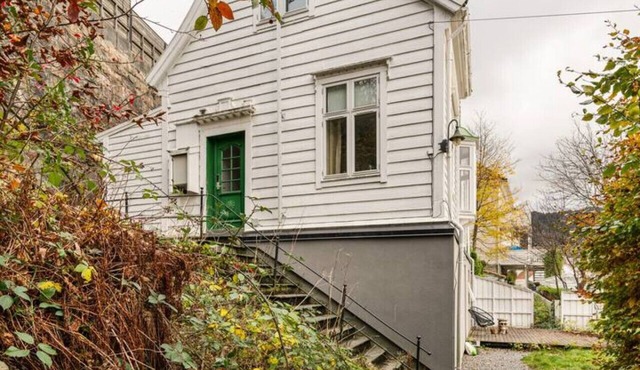 Bergen Villa - Charming 3 Bedroom a View