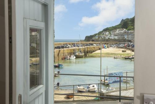 Berlewen, Mousehole