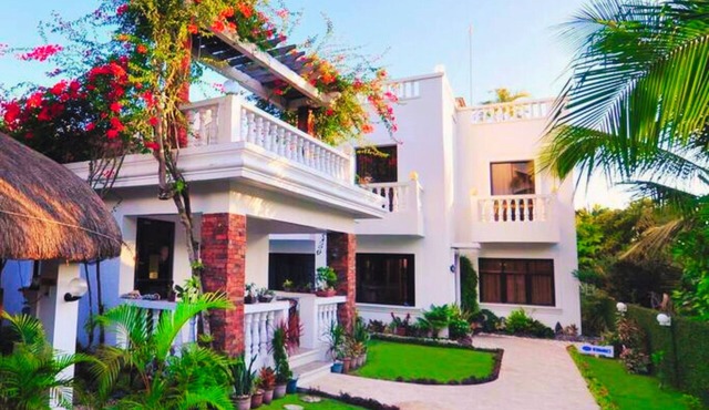 Bernardos Lantia Hotel