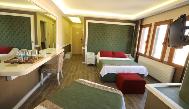 Berrak Otel
