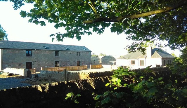 Berryhill East Steading - 3 bedroom 2 bathroom self-catering - sleeps 6 - Private off-road parking - Yard & Shed - Suit Contractors - Peterhead 1 mile - Newly Refurbished - Underfloor Heating - Drying Room - Golf Driving Range - Cafe - Extensive Footpaths