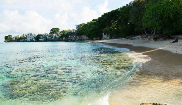 Best E Villas Prospect, St James