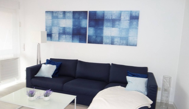 Best Location, modern 2 BR with Terrace, 5 Min to Volkswagen, Netflix