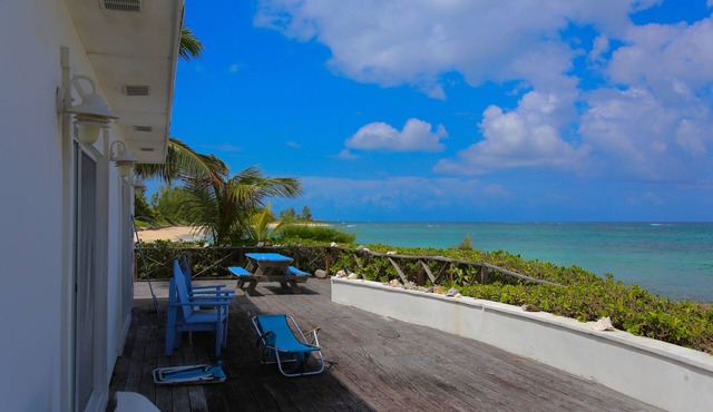 Best Romantic Beach House, 1000 sf Deck on the Sea, French Leave Beach