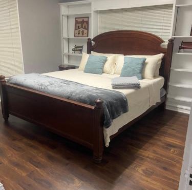 Best value 4 Huge Bedrooms