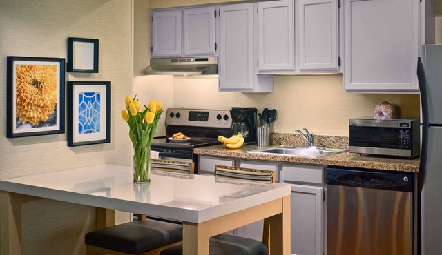 Best Value, Quality Stay! w/Outdoor Pool, Pet-Friendly, Free Breakfast!