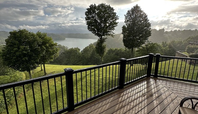 Best View and Location on Dale Hallow Lake! Very Private and Beautiful.