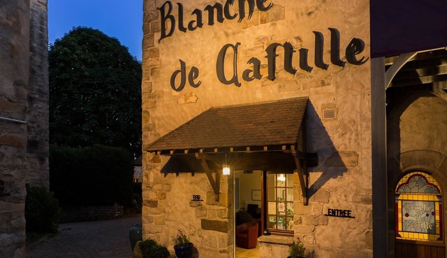 Best Western Blanche De Castille Dourdan