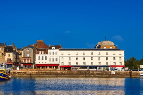 Best Western Le Cheval Blanc -Vue sur le port-plein centre ville