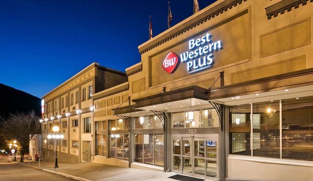 Best Western Plus Baker Street Inn