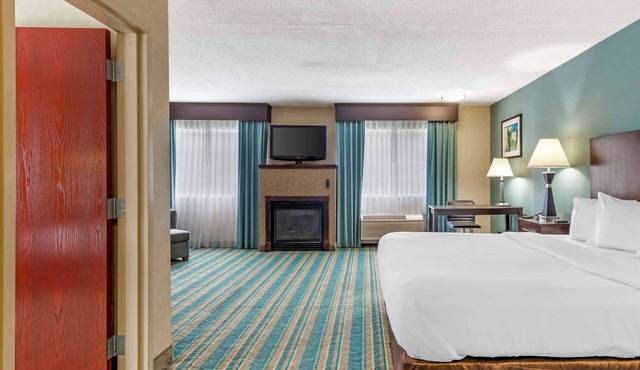 Best Western Plus Berkshire Hills Inn & Suites