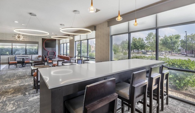 Best Western Plus Castlerock Inn & Suites