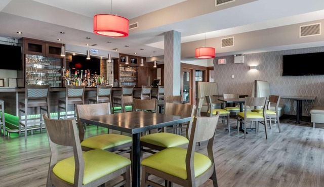 Best Western Plus Dartmouth Hotel & Suites