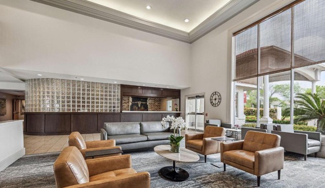 Best Western Plus Downtown Inn & Suites