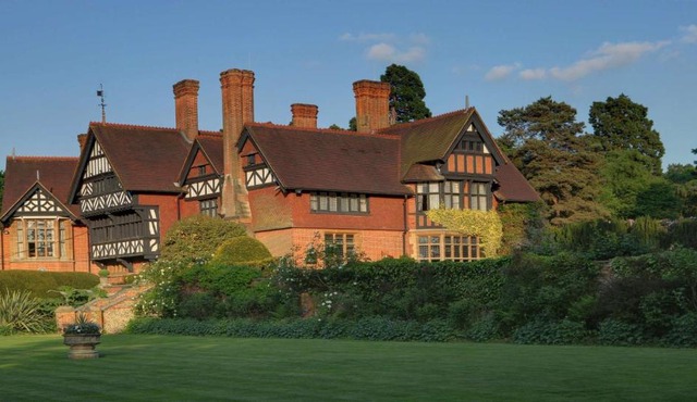 Best Western PLUS Grim's Dyke Hotel
