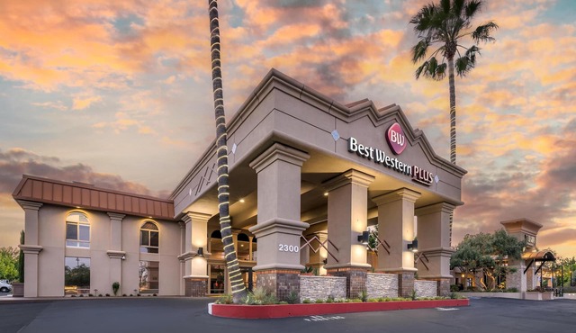 Best Western Plus Hilltop Inn