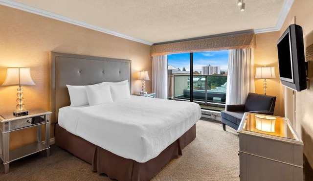 Best Western PLUS Inner Harbour Hotel