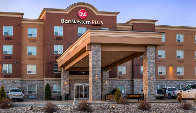 Best Western Plus Kindersley Hotel