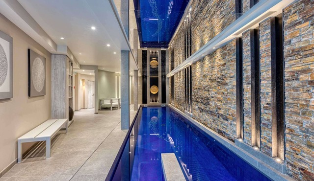 Best Western Plus Le Lavarin