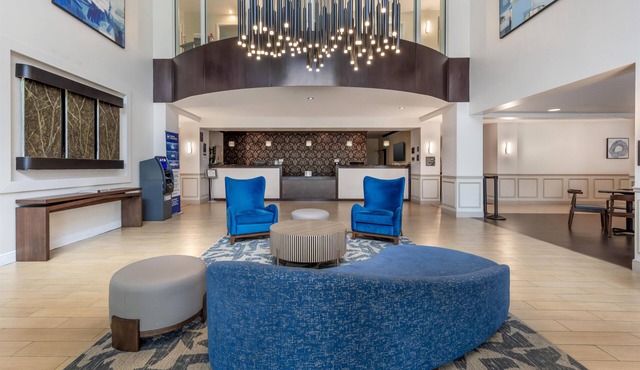 Best Western Plus Miami Airport North Hotel & Suites