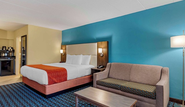 Best Western Plus North Shore Hotel