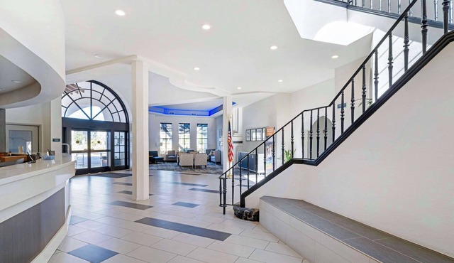 Best Western Posada Royale Hotel & Suites