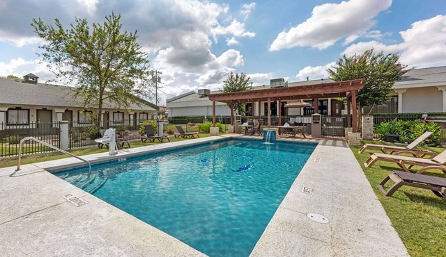 Best Western Post Oak Inn
