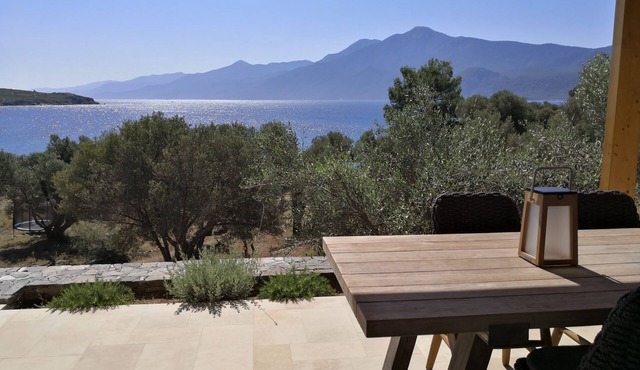 Beta House, private beach