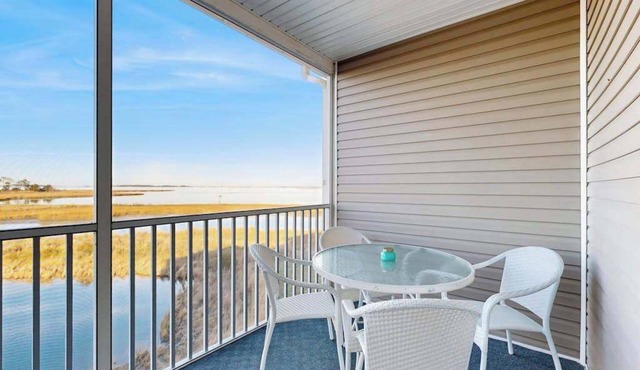 Bethany Bay 3rd floor condo-no elevator-pool,hot tub,tennis court,on-site golf