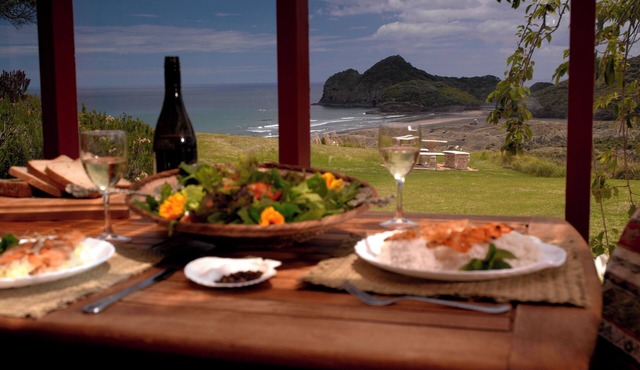 Bethells Beach Cottages natural luxury for humans being
