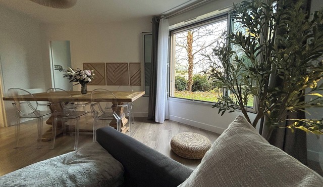 Between Paris and Disney, comfortable apartment with private parking!