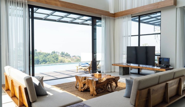 Beverly Hill Mountain View Villa 8BR