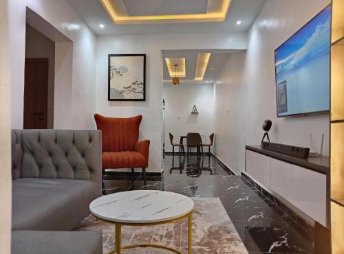 Bextro Suites Magodo Phase 1 Cozy 2 Bedroom Apartment with Washing Machine