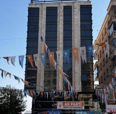 BEYAZ SUiTES