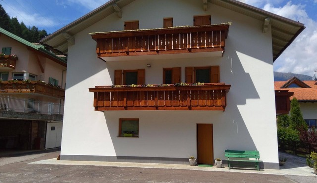 Bezzi House in Pellizzano